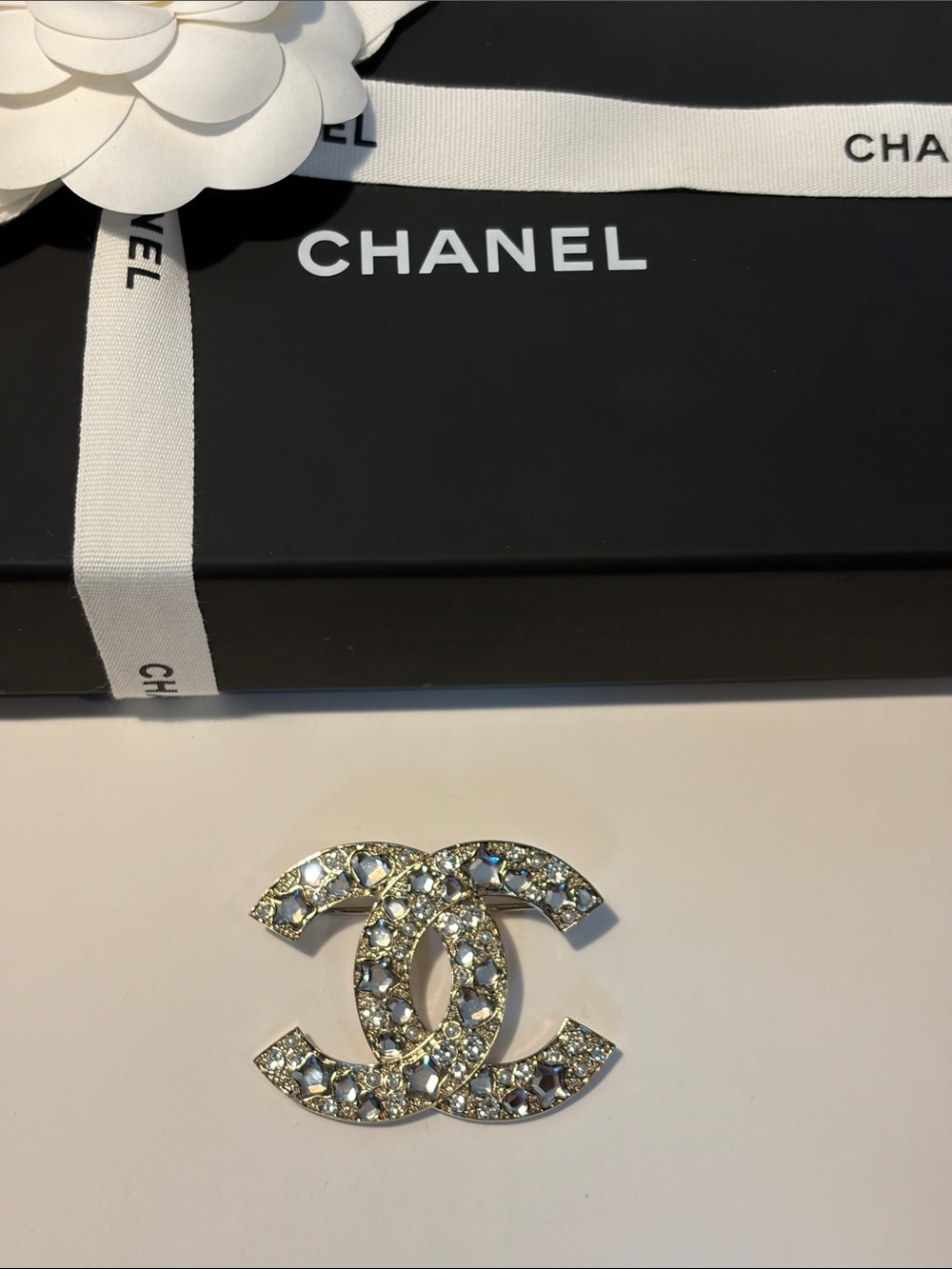 CHANEL Authentic Stars Hearts & Pearls CC Silver Brooch F25-P